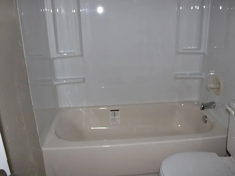 209 W Douglas Dr — Photo 10