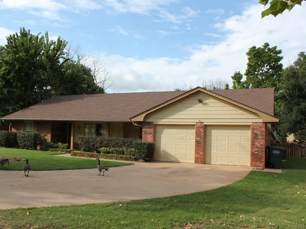 517 Partridge Ln, Edmond, OK 73034