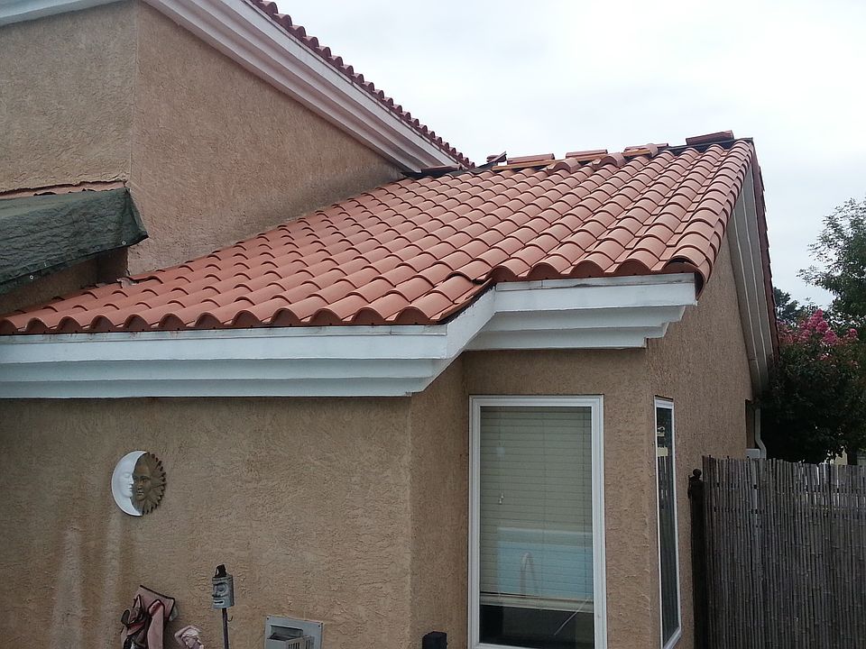 2nd image of 131 Garden Walk