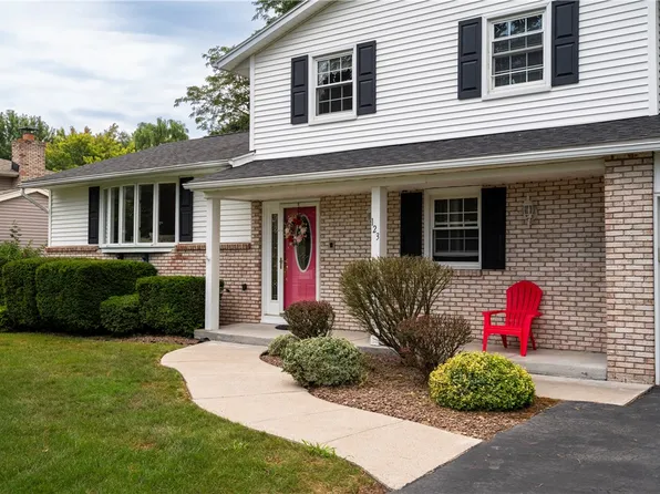 123 Floren Dr, Rochester, NY 14612