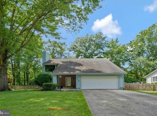 15722 Singletree Ln, Dumfries, VA 22025