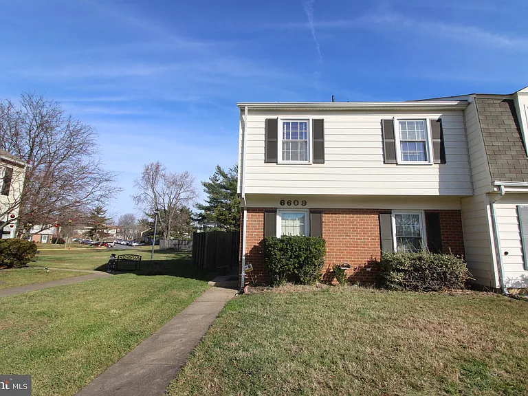 6609 Indian Trail Ct — Photo 2