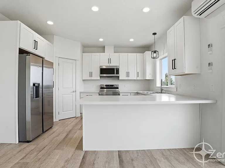 2015 NE North Fork Ave — Photo 15