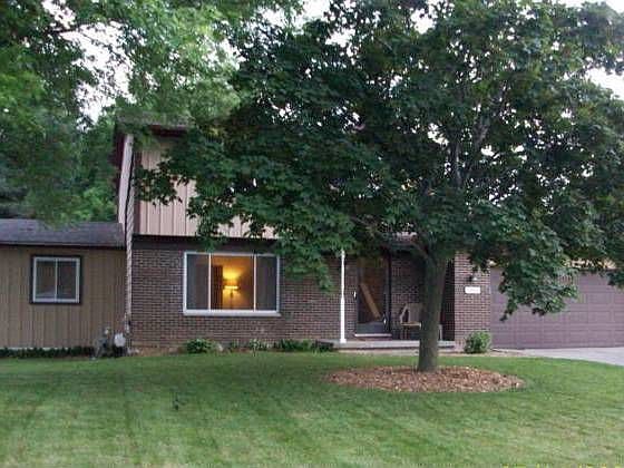 1st image of 7452 Southwick Dr