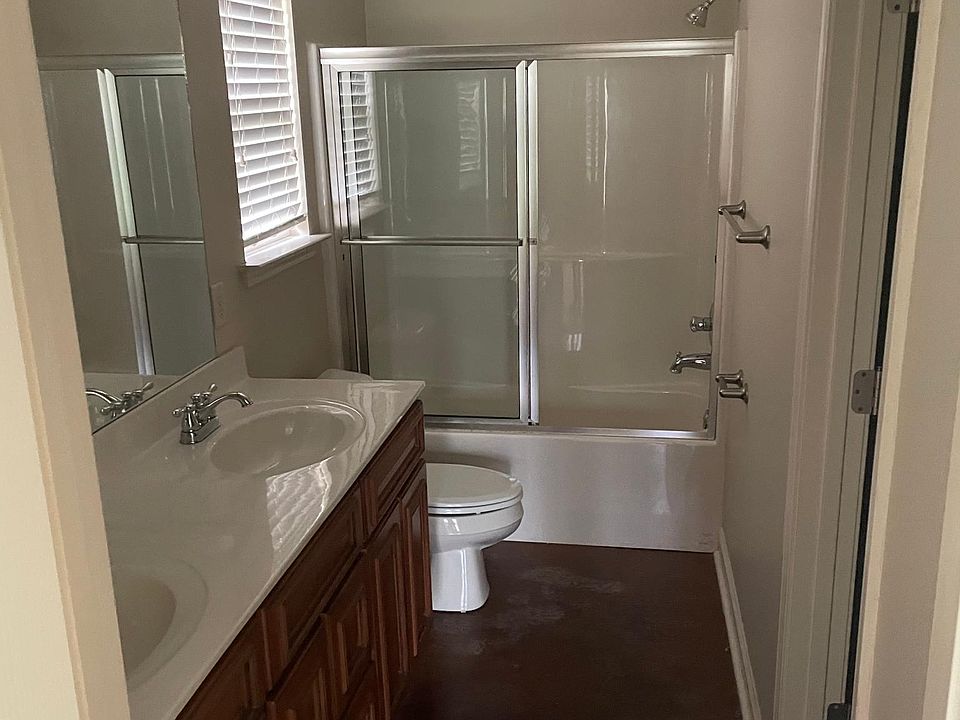 2nd image of 1100 French Dr