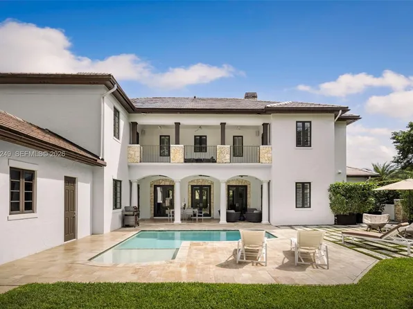 475 Amalfi Ave, Coral Gables, FL 33146