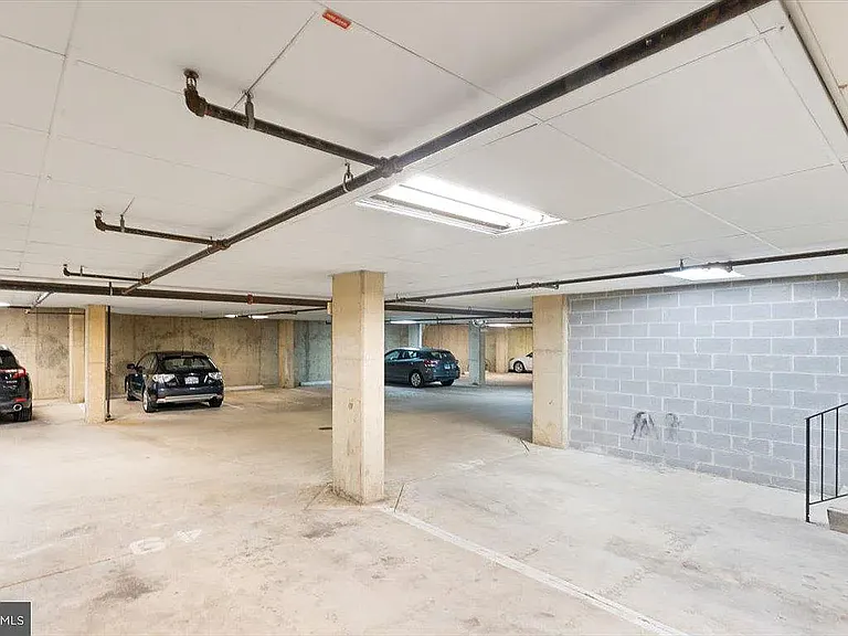 2651 Park Tower Dr #113 — Photo 29