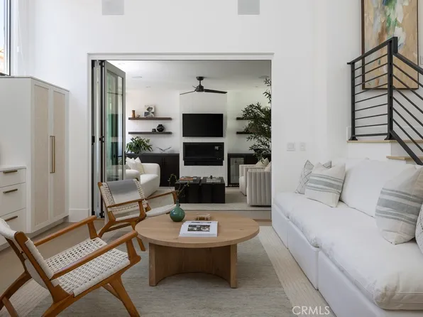 5 Fernleaf Ave, Corona Del Mar, CA 92625