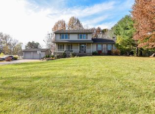 4904 Meadow Cir, Evansville, IN 47720