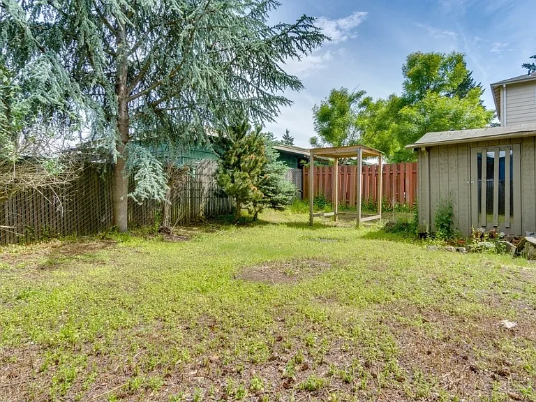7604 SE 66th Pl — Photo 25