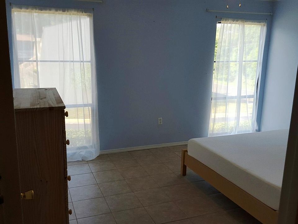 Master bed
