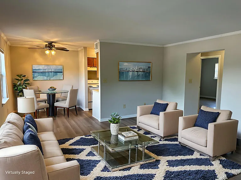 Lynnhaven Landing Apartments — Photo 24