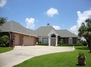40252 Swan Cir, Gonzales, LA 70737