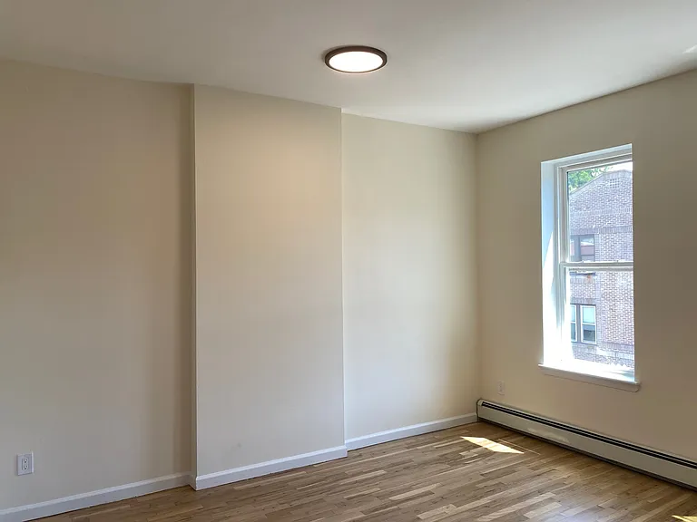537 Warburton Ave #4 — Photo 7