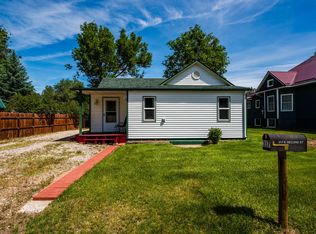 317 E 2nd St, Sheridan, WY 82801