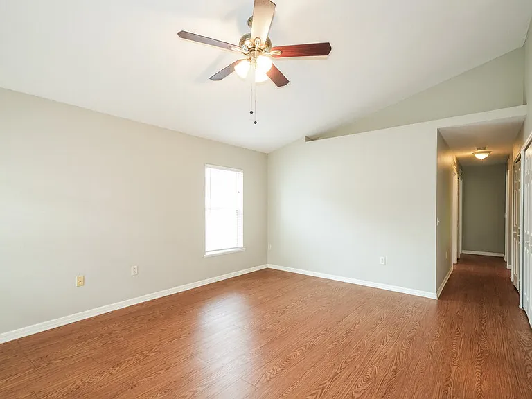 3457 Bellericay Ln — Photo 5