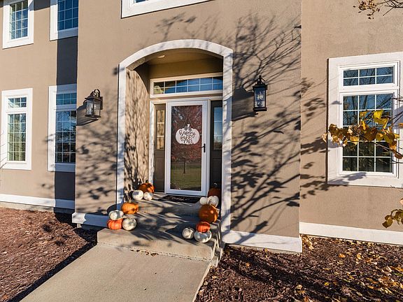 4th image of 23460 Oakview Heights Trl