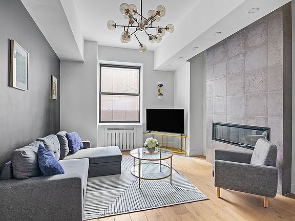 2nd image of 99 John St APT 304