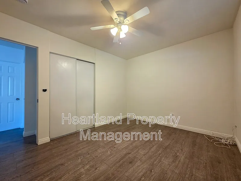 2 bed, 1.0 bath, 672 sqft, $1,995 — Photo 2