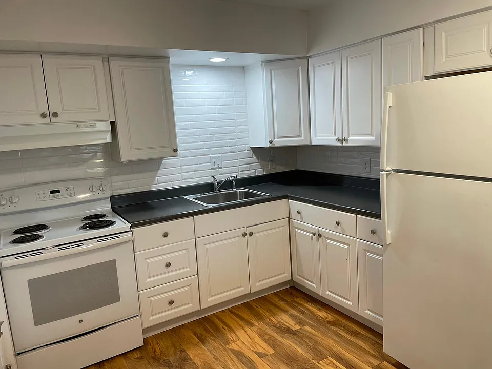 Large kitchen