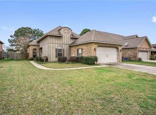3226 Essex Place Dr, Mobile, AL 36695