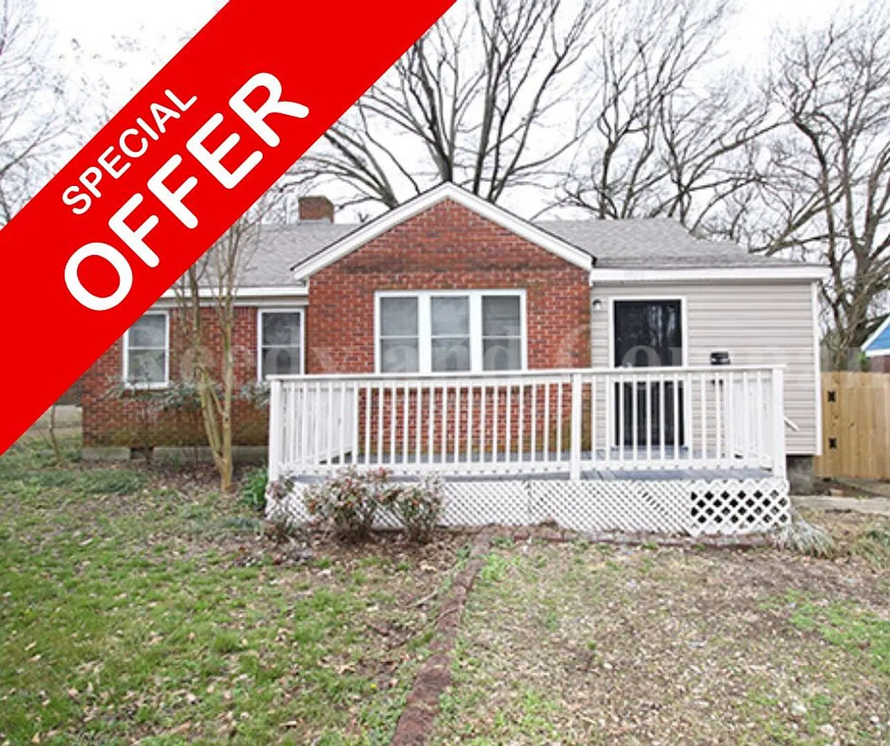 !!Rent Special!! Half Off First Month Rent!! Welcome To 1023 Waring Road! — Photo 1