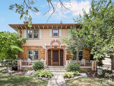 360 Pine Ave, Holland, MI, 49423