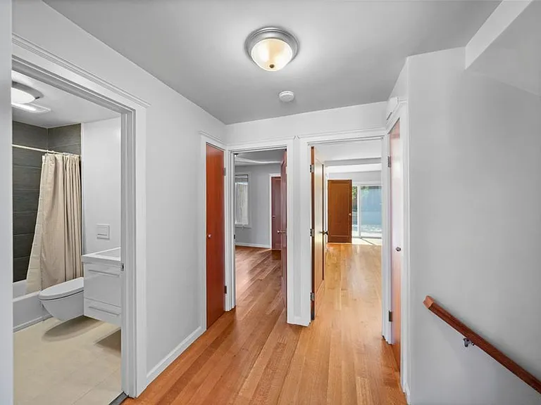 44 Bradford St — Photo 11