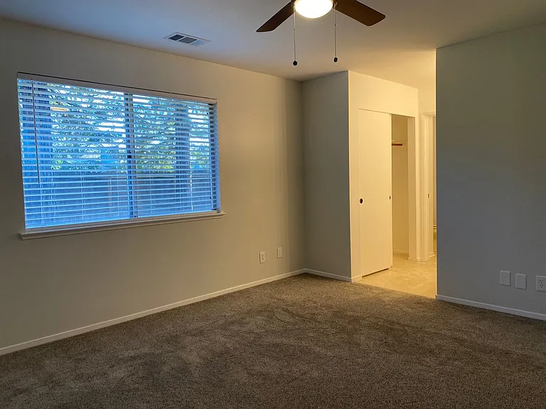 20612 McCoy Rd — Photo 9