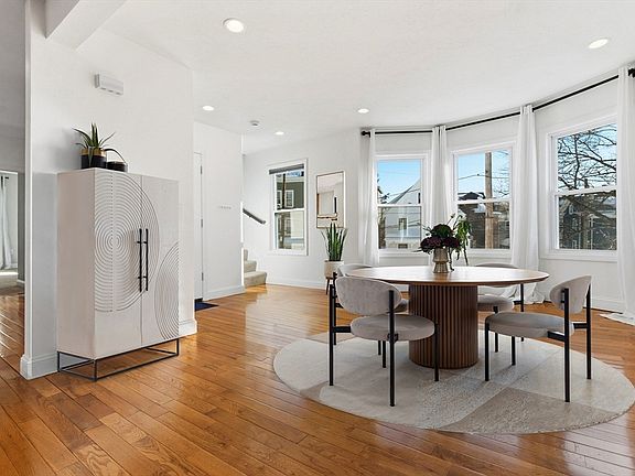 5th image of 21 Emerton St #2