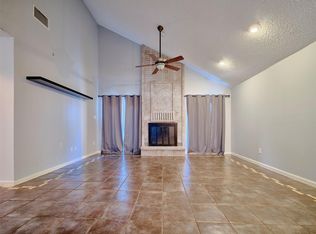 1520 Crestmont St, Wharton, TX 77488