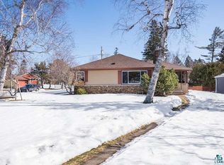 3660 E 4th St, Duluth, MN 55804