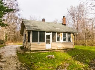 1490 County Line Rd, Geneva, OH 44041