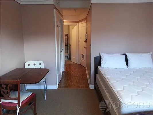 Rented by Oxford Property Group | media 9