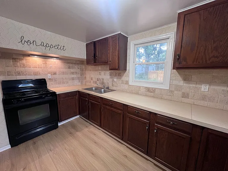 01053 - Grand 512 — Photo 6