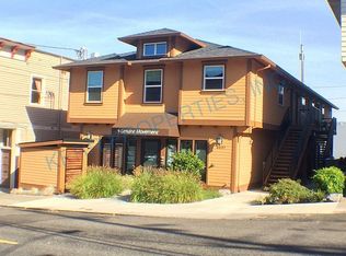 6037 SE Stark St APT 5, Portland, OR