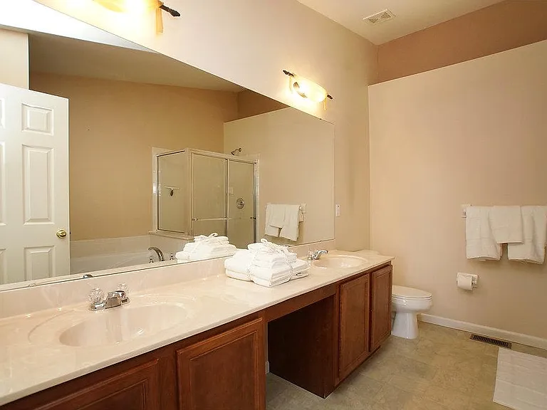307 Shady Rock Ln — Photo 11