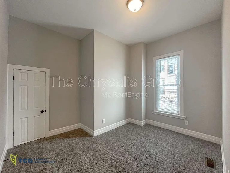 429 Congress St #1 — Photo 6