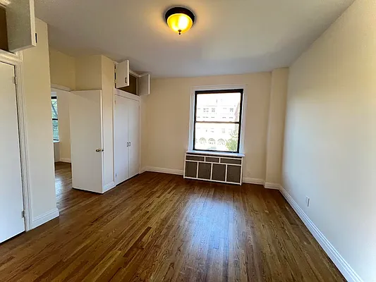 Rented by Oxford Property Group | media 23