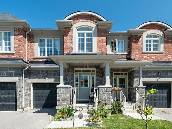 4th image of 28 Cupples Farm Ln #Townhouse