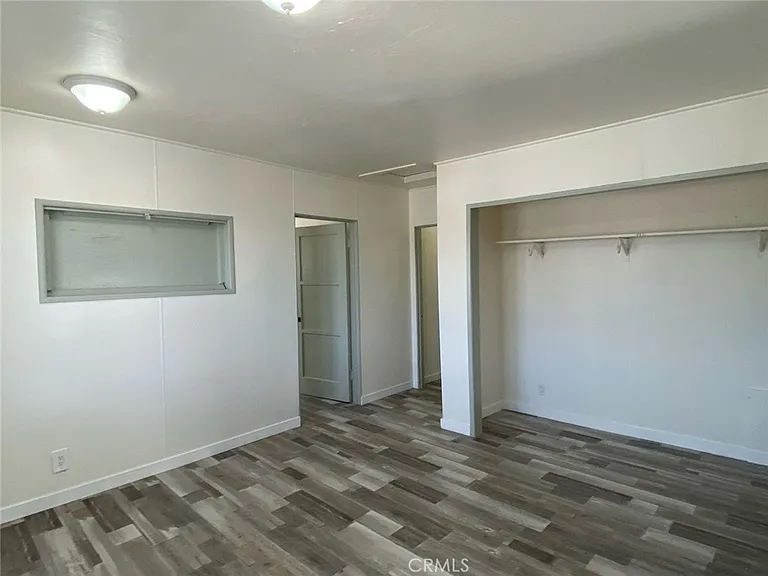 118 E Gardena Blvd — Photo 4