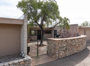 6740 N Camino Padre Isidoro, Tucson, AZ 85718