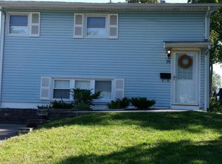 20 Citadel Ave, South Toms River, NJ 08757