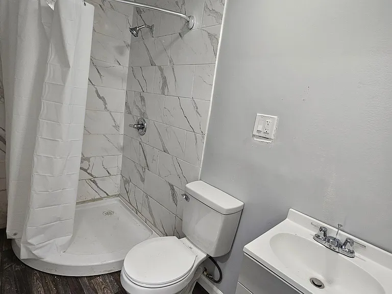 12214 Rowan Tree Dr — Photo 3