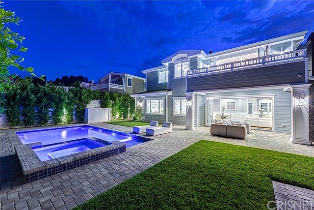 1st image of 4546 N Gaviota Ct