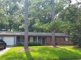 902 Live Oak Dr, Clinton, MS 39056