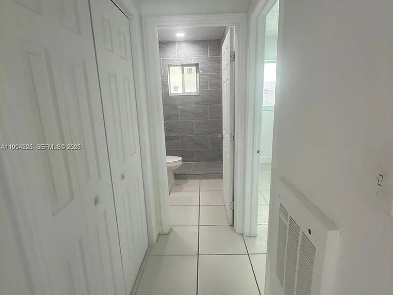 2622 NW 24th St #3B — Photo 4