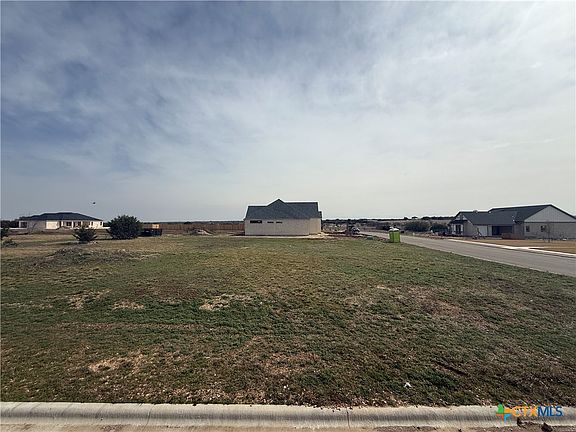 4th image of 1701 Kellan Dr