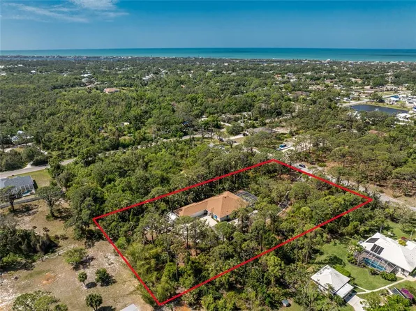 5889 Venisota Rd, Venice, FL 34293