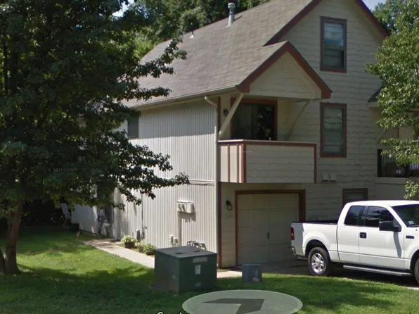 7800 N Camden Ave, Kansas City, MO 64151